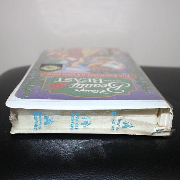 3/$55❤️Walt Disney's Beauty and the Beast The Enchanted Christmas clamshell VHS - Picture 8 of 9